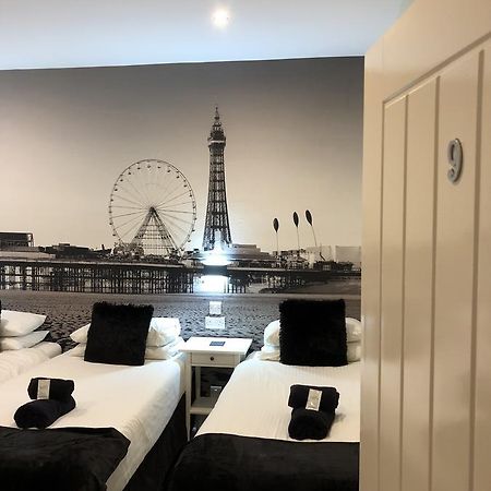 Happy Return Hotel Блекпул Екстериор снимка