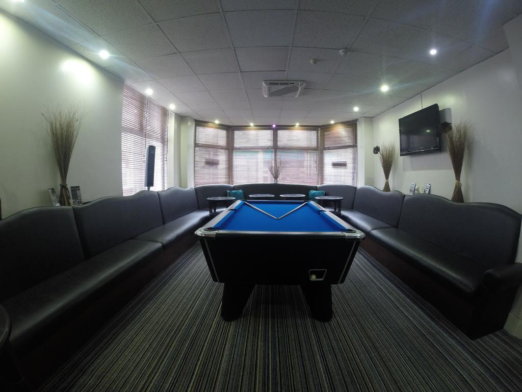 Happy Return Hotel Блекпул Екстериор снимка