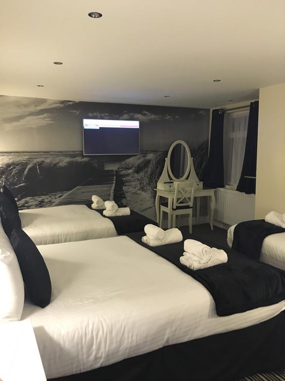 Happy Return Hotel Блекпул Екстериор снимка