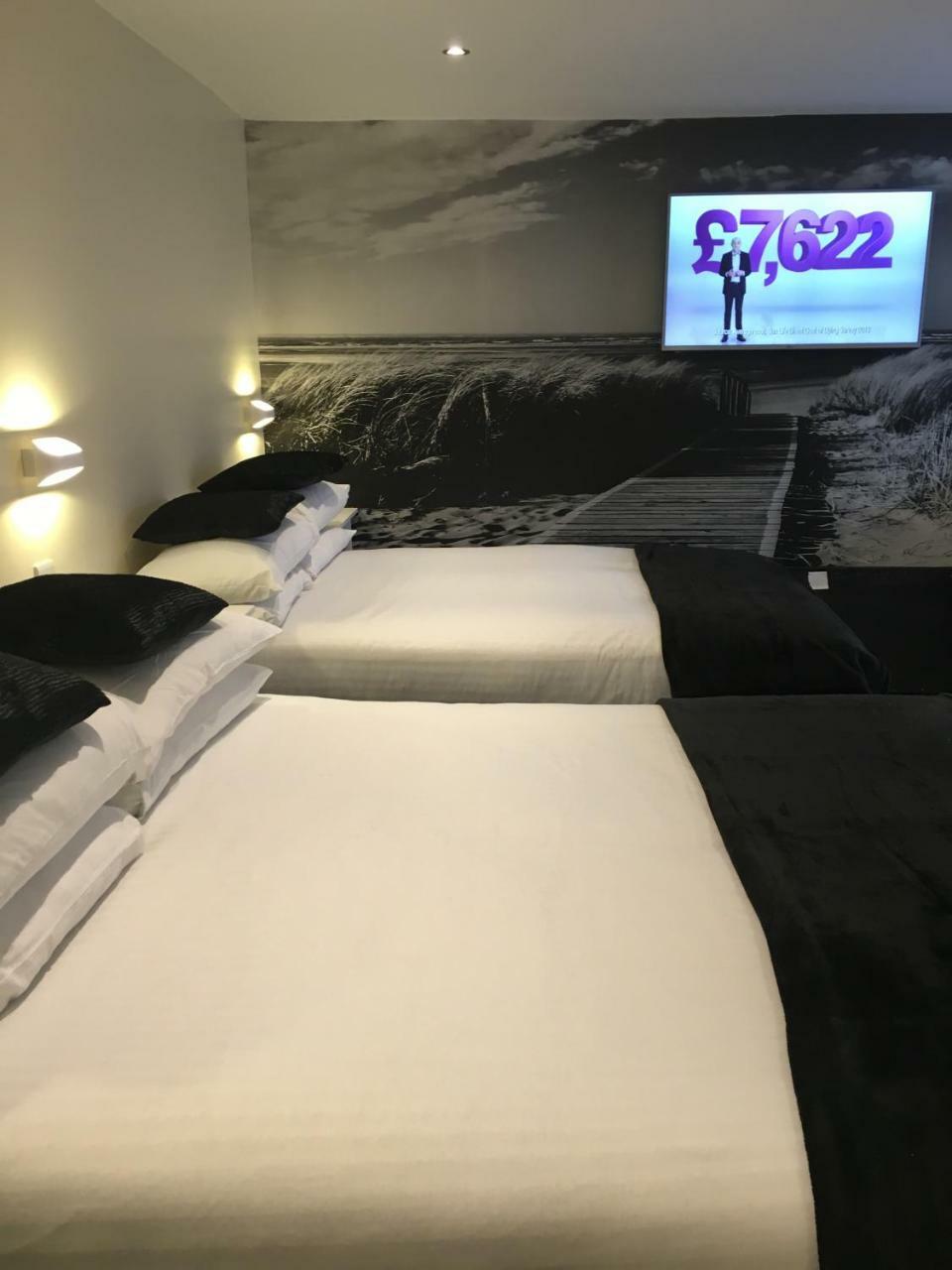 Happy Return Hotel Блекпул Екстериор снимка